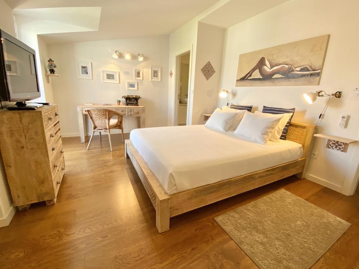 Myplaceforyou: Central Lisbon Apartment with City and Tagus Views Exterior photo