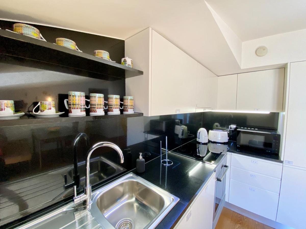 Myplaceforyou: Central Lisbon Apartment with City and Tagus Views Exterior photo